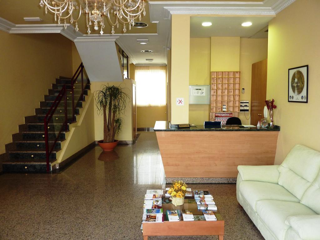 Hostal La Morada La Cistérniga Екстериор снимка