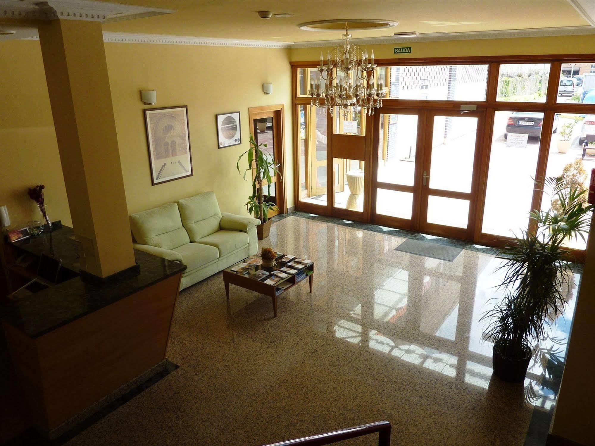 Hostal La Morada La Cistérniga Екстериор снимка