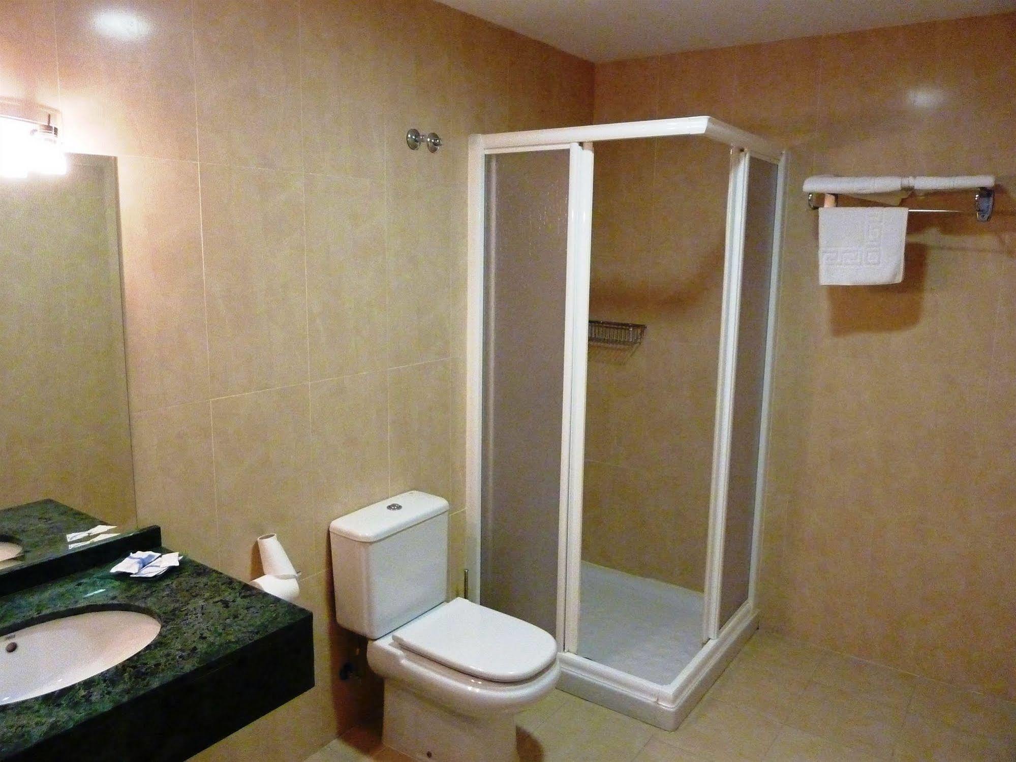 Hostal La Morada La Cistérniga Екстериор снимка