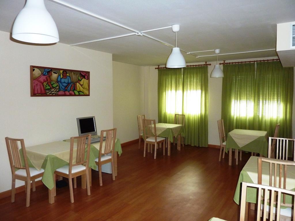 Hostal La Morada La Cistérniga Екстериор снимка